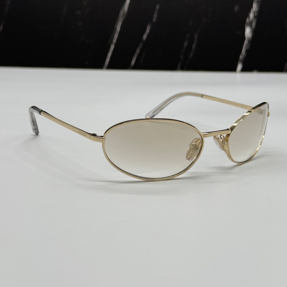 NEW SPR A59 14N7H1 PRADA PRA59S 14N7H1 WOMEN SUNGLASSES PR A59S 14N7H1 GOLD OVAL - Picture 9 of 12